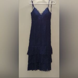Forever New blue lace midi dress 👗 size US 2